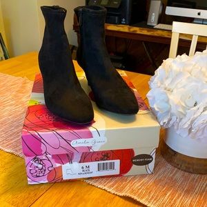 Women’s black faux suede booties, w/ memory foam.